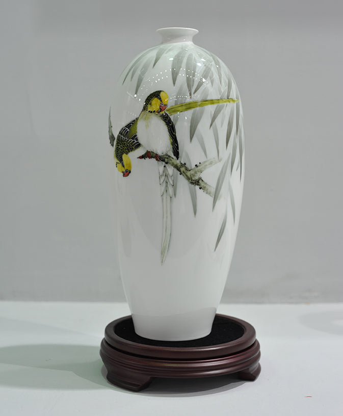 "Willow Shade" Small-Mouth Vase Decoration