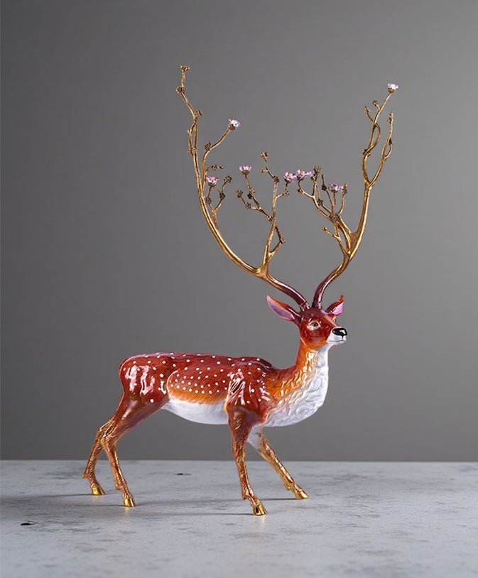 Deer Sculpture （left）