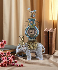 Parrot Famille RoseElephant Clock Sculpture