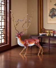 Deer Sculpture （right ）