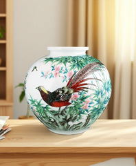 Master Gu Chengqing's Artwork: "Add Beauty to Beauty" Underglaze Five-Colored Porcelain Vase